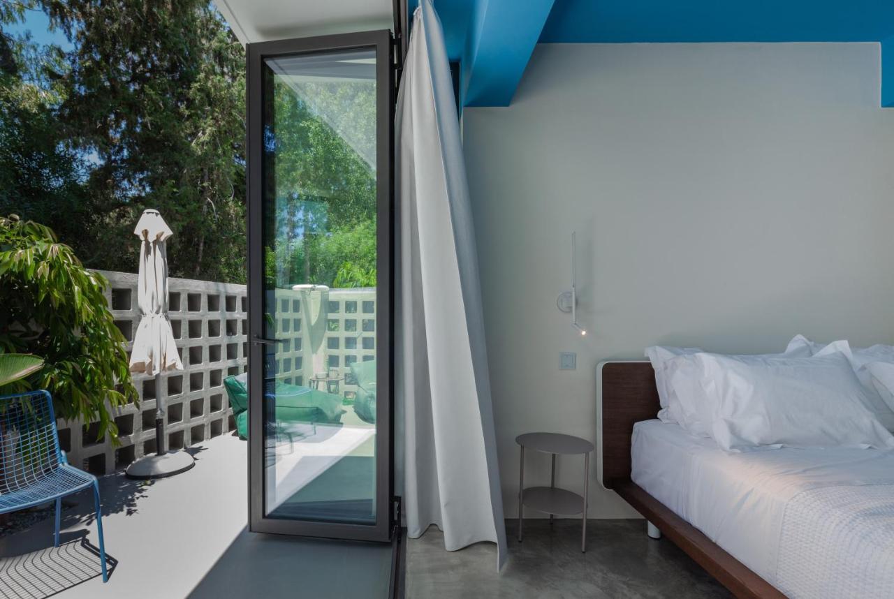 Adrop Pool Suites Paphos Buitenkant foto
